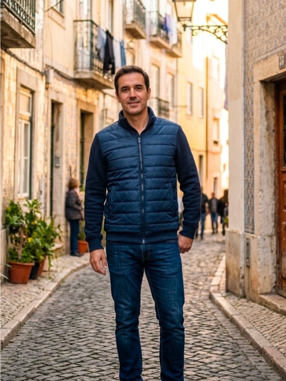 Zara Dark Navy Quilted Puffer Jacket with Knit Sleeves